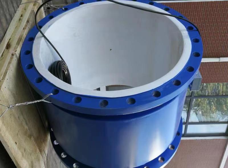 某市政供水應(yīng)用大口徑分體式電磁流量計